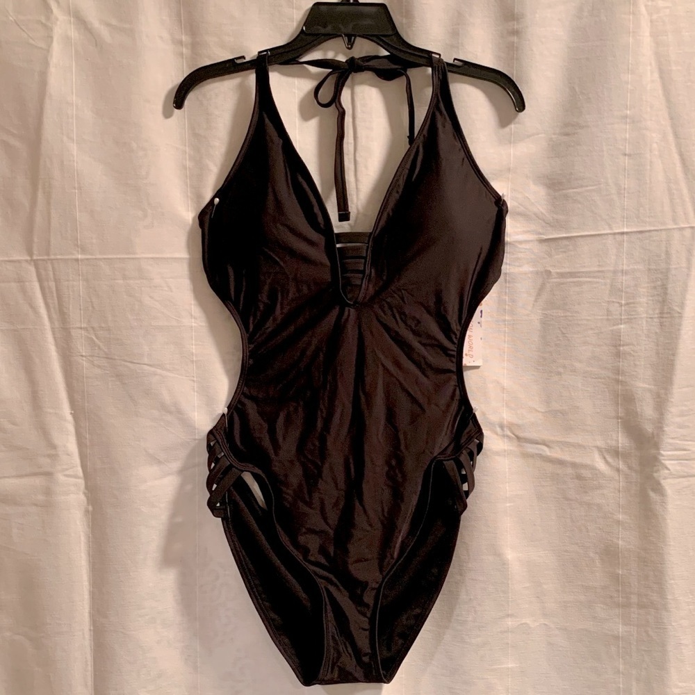 (XL) Fashion World Black Swimsuit